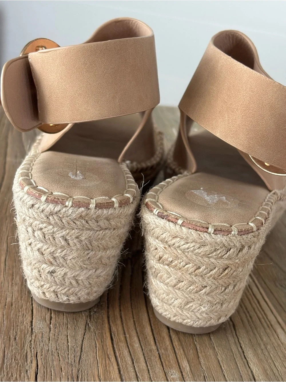 Catherine Malandrino Tan Platform Peep-Toe Espadrille Sandals Size 6.5